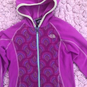 Girls lightweight North Face fleece.